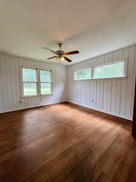 Bedroom - 316 Moore St, Springhill, LA 71075 photo 2 of 3