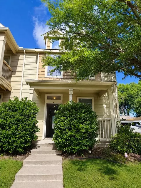 10633 Traymore Dr, Fort Worth, TX 76244