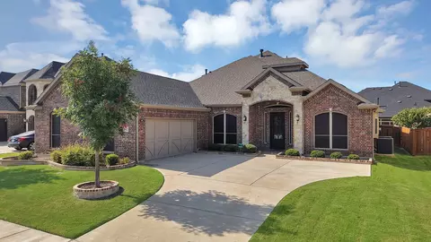 2662 La Jolla Blvd, Grand Prairie, TX 75054