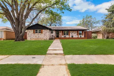 6211 Symphony Ln, Dallas, TX 75227