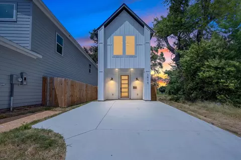 2835 Macon St, Dallas, TX 75215
