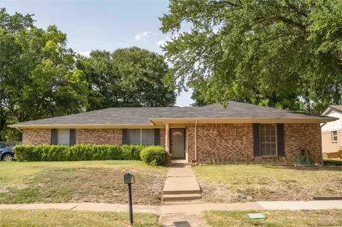 2001 Chalice Rd, Arlington, TX 76014