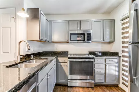 4727 Bradford Dr #4727B, Dallas, TX 75219