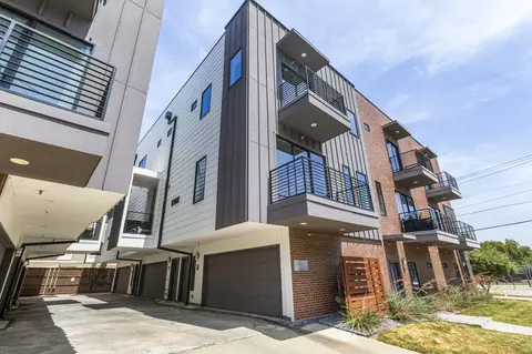 2450 N Garrett Ave #14, Dallas, TX 75206