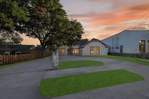 3532 W Jefferson Blvd, Dallas, TX 75211