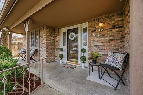 5808 Ridge Dr, Arlington, TX 76016