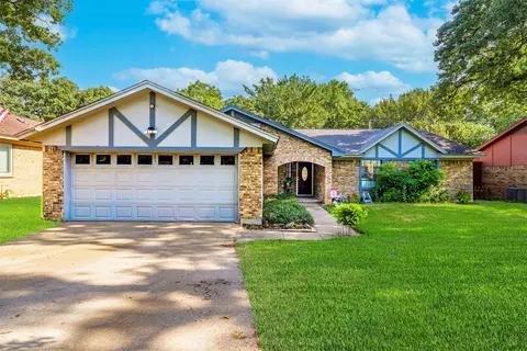 5903 Pleasant Wood Trl, Arlington, TX 76016