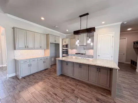 Kitchen - 3608 Ridge Point Dr, Argyle, TX 76226 photo 1 of 2