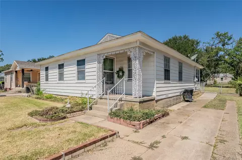 5020 Hartford Dr, River Oaks, TX 76114