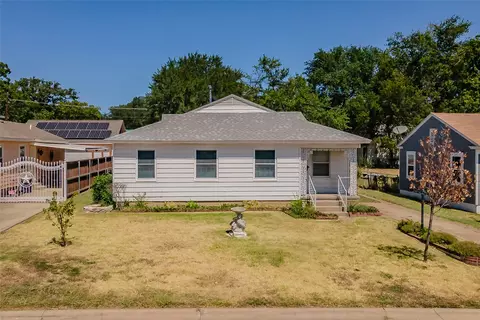 5020 Hartford Dr, River Oaks, TX 76114