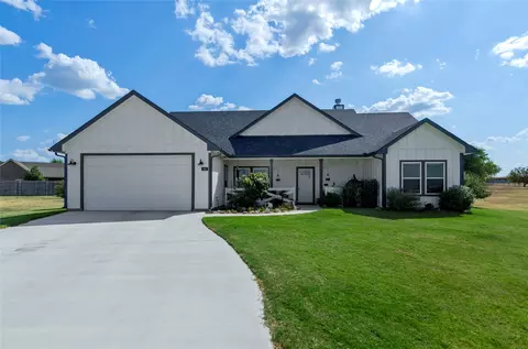 108 Daisy Ct, Paradise, TX 76073