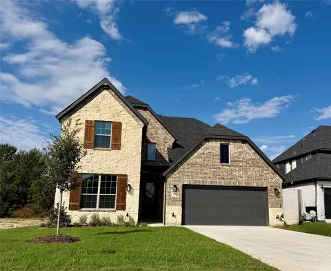 390 Devonshire Dr, Greenville, TX 75401