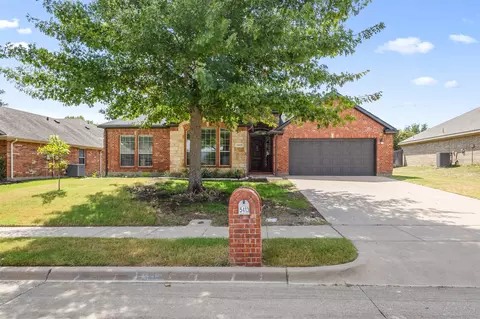 5413 Compassion Dr, Midlothian, TX 76065