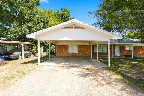Other - 710 E Avenue A, Rosebud, TX 76570 photo 1 of 3