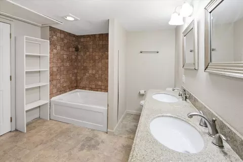 Bath - 710 E Avenue A, Rosebud, TX 76570 photo 1 of 3