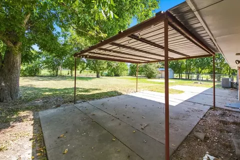 Other - 710 E Avenue A, Rosebud, TX 76570 photo 3 of 3