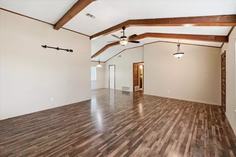 Living - 710 E Avenue A, Rosebud, TX 76570 photo 2 of 5