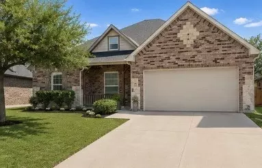 565 Griffith Dr, Saginaw, TX 76179