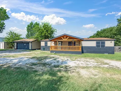 1213 Alliance Blvd, Rhome, TX 76078
