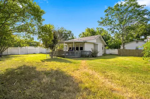 Exterior - 200 N Bordon St, Lorena, TX 76655 photo 10 of 10