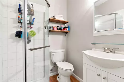 Bath - 200 N Bordon St, Lorena, TX 76655 photo 3 of 3