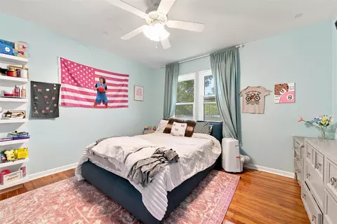 Bedroom - 200 N Bordon St, Lorena, TX 76655 photo 3 of 5
