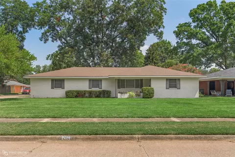 2401 Waverly Dr, Bossier City, LA 71111