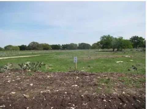 310 Yellowstone Dr, Oglesby, TX 76561