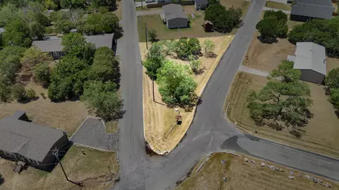 3030 Brazos River Dr, Granbury, TX 76048