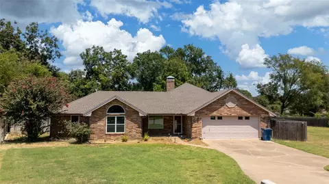 356 Copeland Cir, Chandler, TX 75758