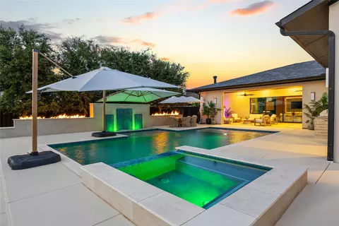 200 Winnie Dr, Colleyville, TX 76034
