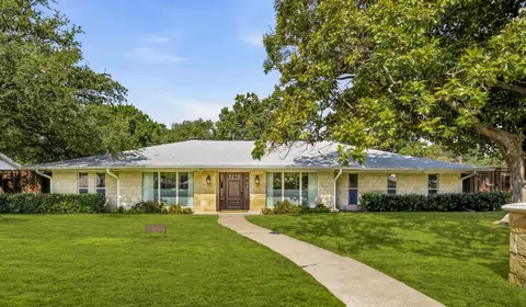 10461 Carry Back Cir, Dallas, TX 75229