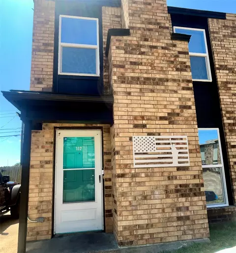 112 Brookside Dr, Duncanville, TX 75137