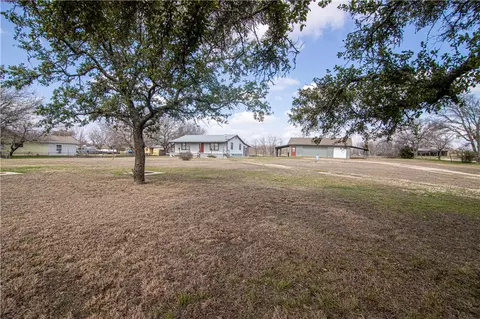 11725 China Spring Rd, Waco, TX 76708