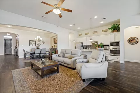 Living - 4309 Switchgrass St, Celina, TX 75009 photo 2 of 3