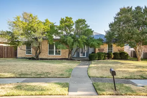 1304 River Oaks Dr, Flower Mound, TX 75028