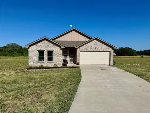 314 Delatorre St, Trenton, TX 75490