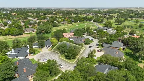 View/Area - 2 Sutton Pl, Amarillo, TX 79124 photo 2 of 5