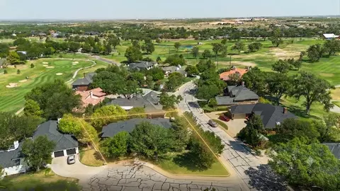 View/Area - 2 Sutton Pl, Amarillo, TX 79124 photo 1 of 5