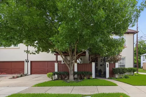 605 Montgomery St, Fort Worth, TX 76107