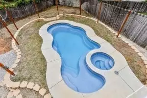 3910 Kingsferry Ct, Arlington, TX 76016