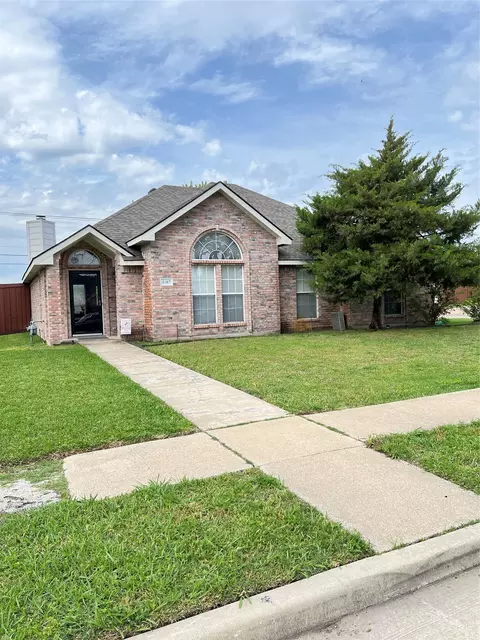 8317 Spinnaker Cv, Rowlett, TX 75089