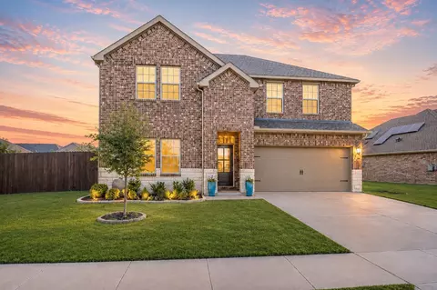 9828 Quail Pointe Rd, Aubrey, TX 76227