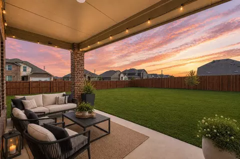 9828 Quail Pointe Rd, Aubrey, TX 76227