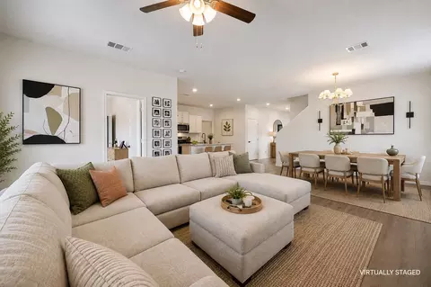 9828 Quail Pointe Rd, Aubrey, TX 76227