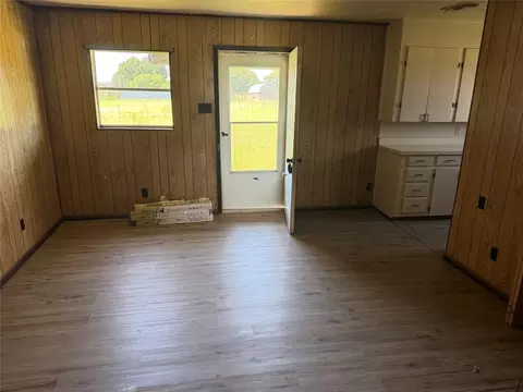 Living - 5401 Hwy 36, Comanche, TX 76442 photo 1 of 4