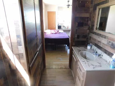 Bath - 5401 Hwy 36, Comanche, TX 76442 photo 1 of 4
