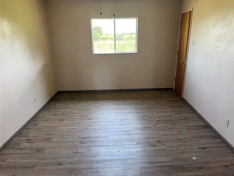 Living - 5401 Hwy 36, Comanche, TX 76442 photo 3 of 4