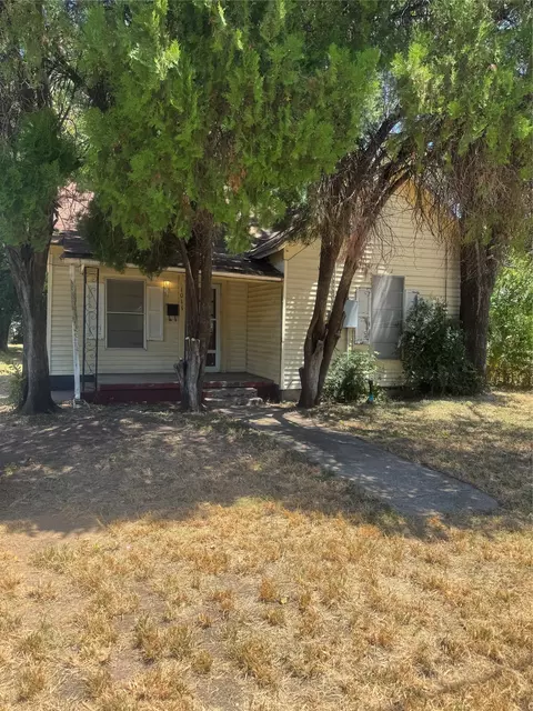 1011 Turner St, Waco, TX 76704