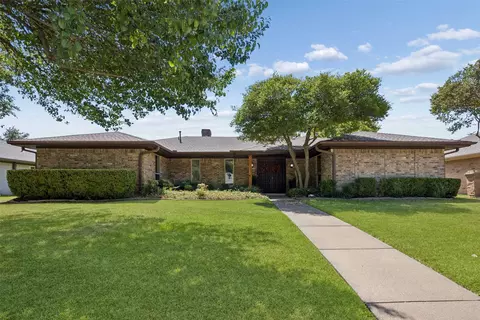 2904 Robin Rd, Plano, TX 75075